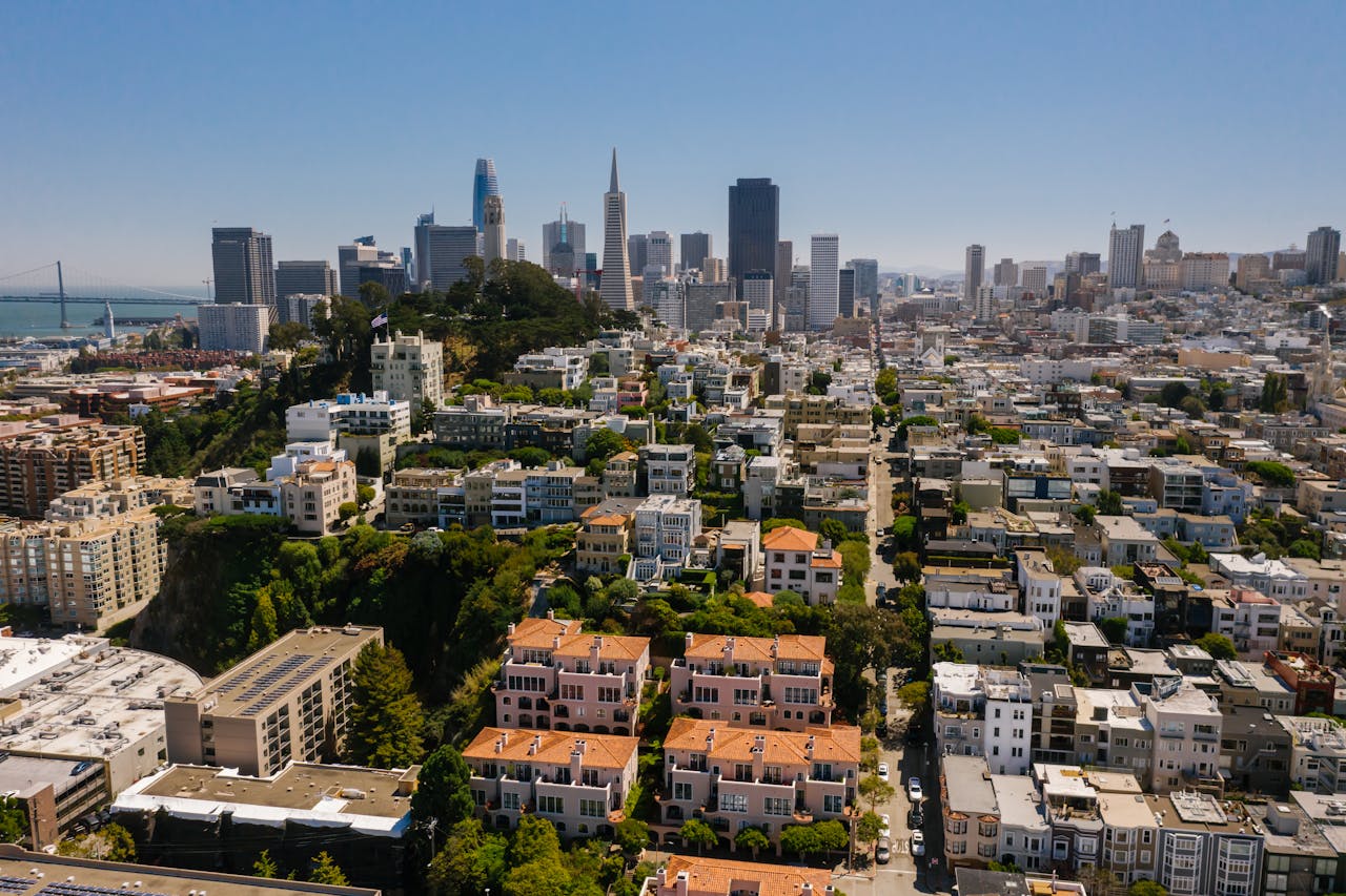 Vista aérea de terreno para levantamiento fotogramétrico con drone